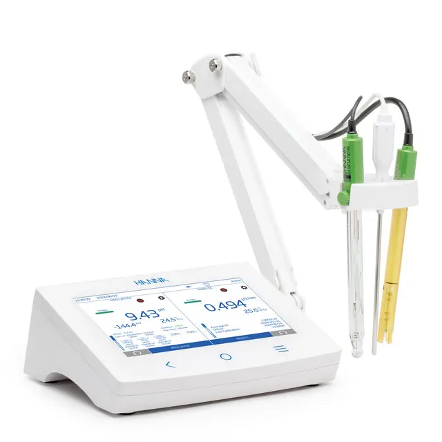 pH/ORP/ISE and EC/TDS Benchtop Meter Starter Kit